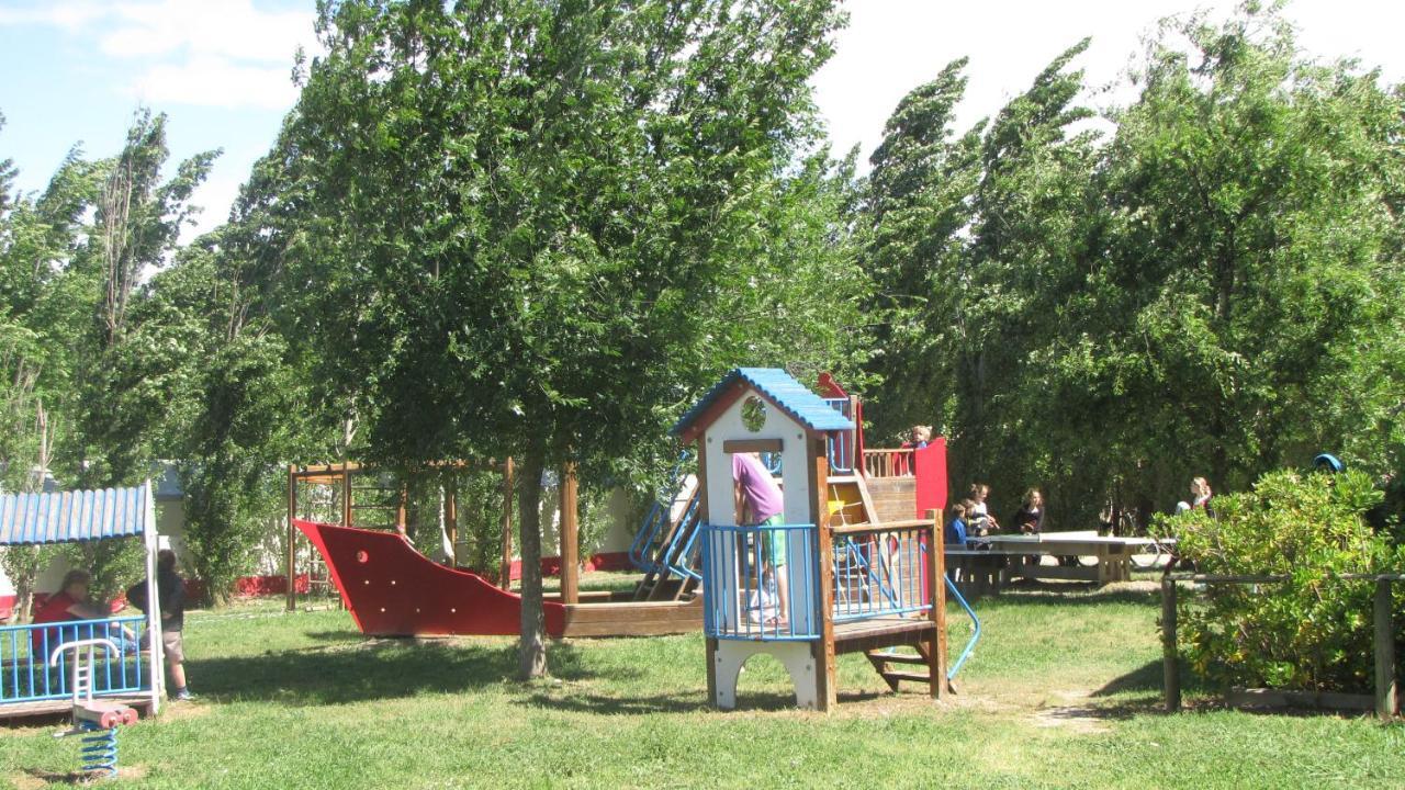 Happy Camp Mobile Homes In Camping Village Free Time Marina Di Bibbona Ngoại thất bức ảnh